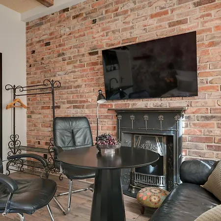 Old Town Swietego Ducha By Downtown Apartment *